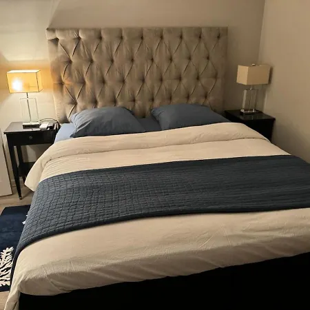 Vue - Grimaud, France * Port Grimaud