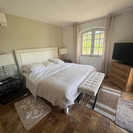 Villa Vue - Grimaud, France